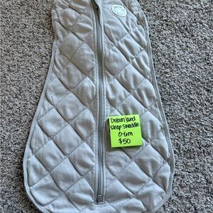 Dreamland Baby Baby Swaddle in Gray